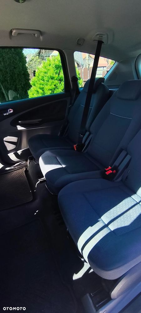 Ford S-Max 2.0 TDCi DPF Ambiente - 9