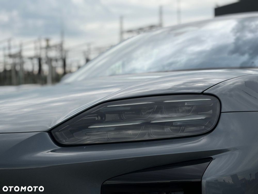 Porsche Cayenne - 9