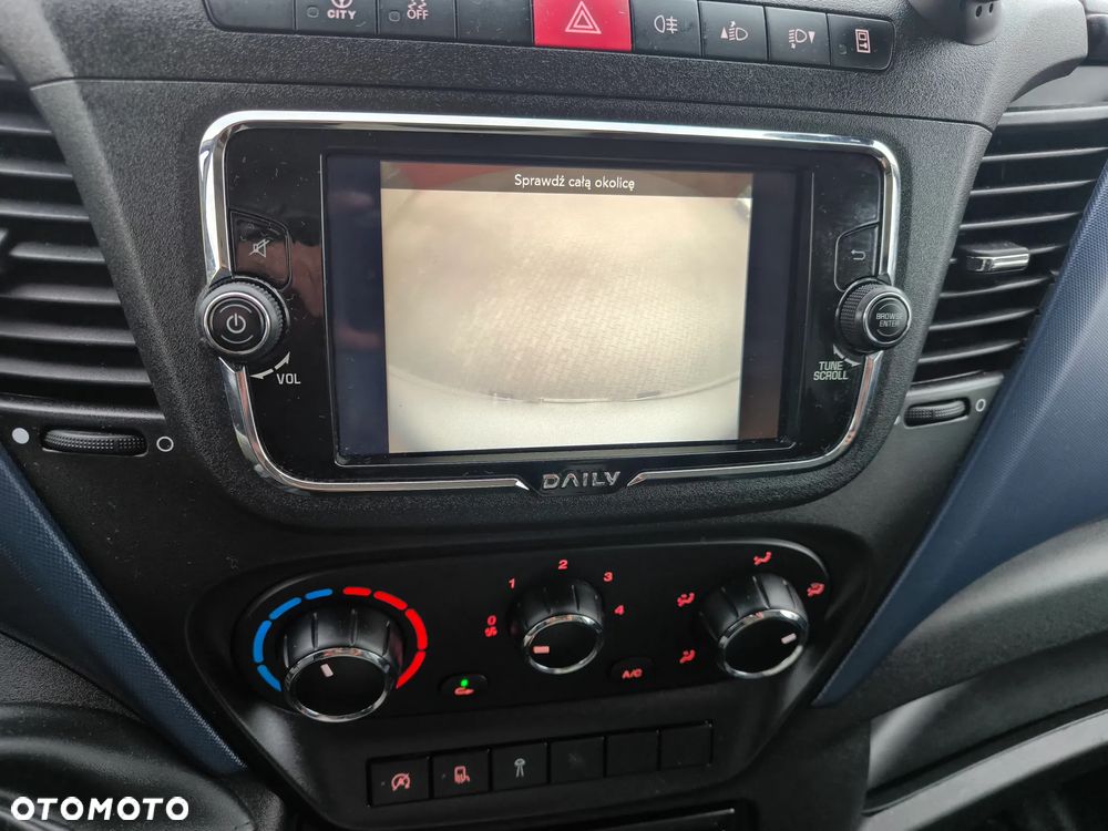 Iveco 35s14 - 25