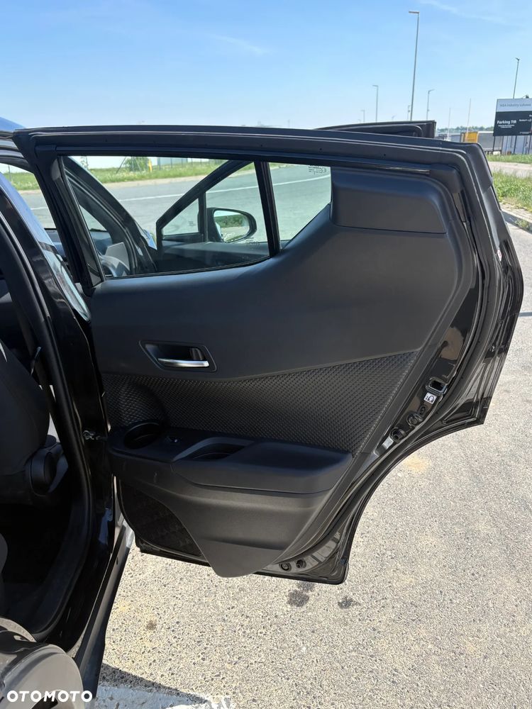 Toyota C-HR 1.2 T Premium CVT - 17