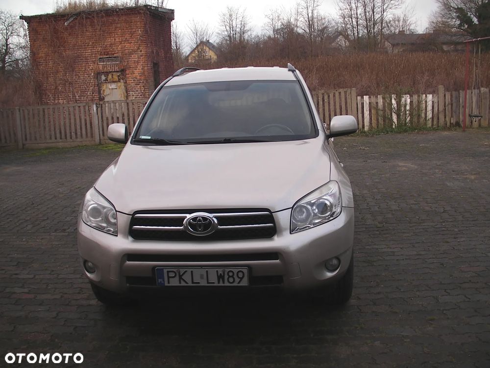 Toyota RAV4 2.2 D-4D 4x4 - 2