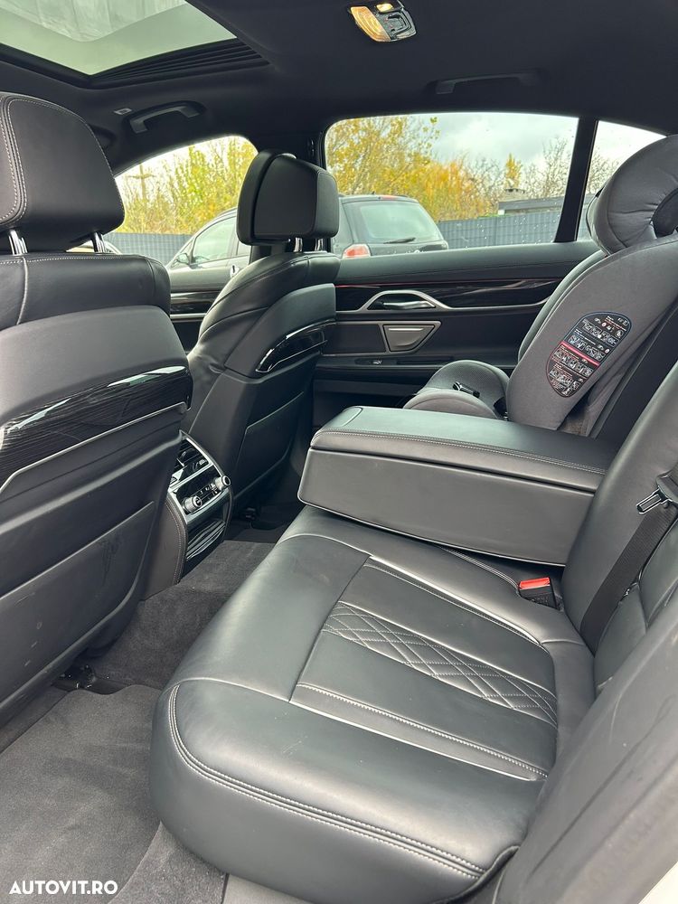 BMW Seria 7 730d xDrive - 6