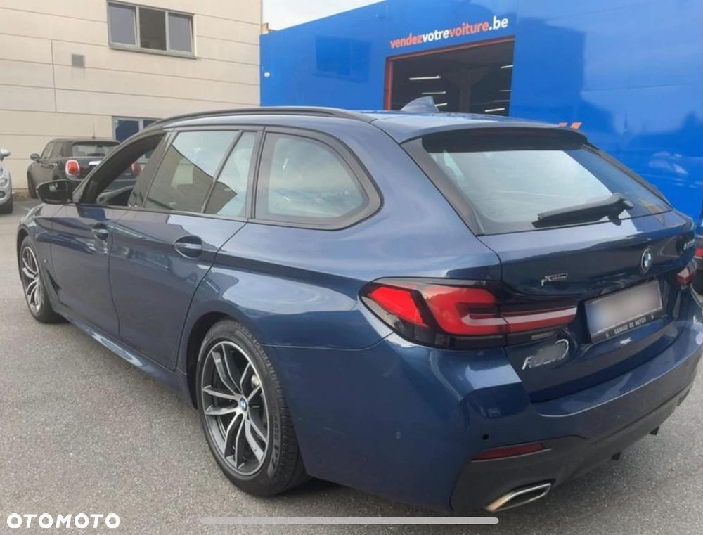 BMW Seria 5 2020 photo 3