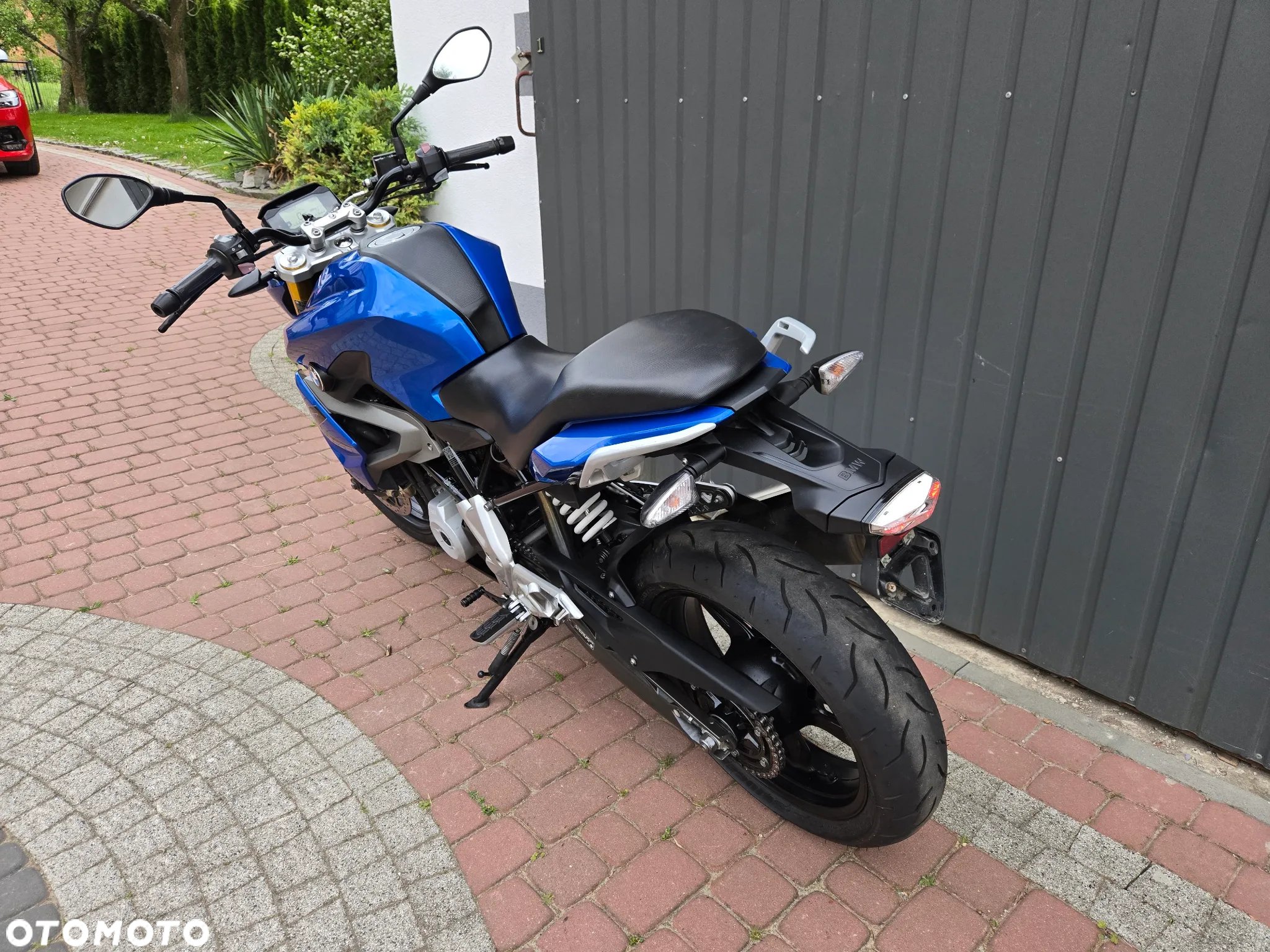 BMW G - 14