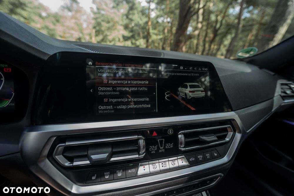 BMW Seria 3 320d xDrive M Sport Shadow sport - 28