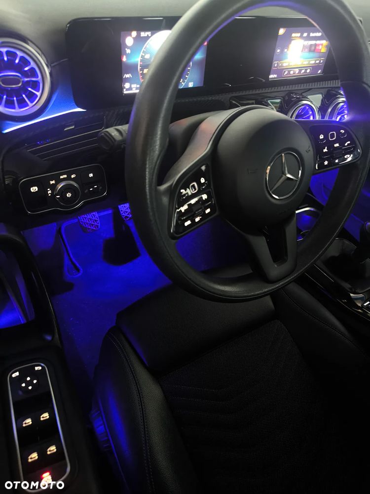 Mercedes-Benz CLA - 20