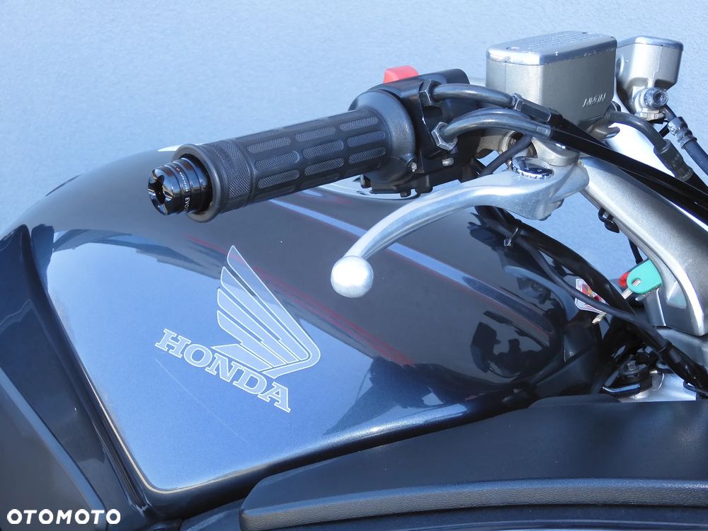 Honda ST - 8