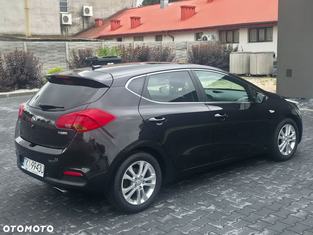 Kia Ceed - 3