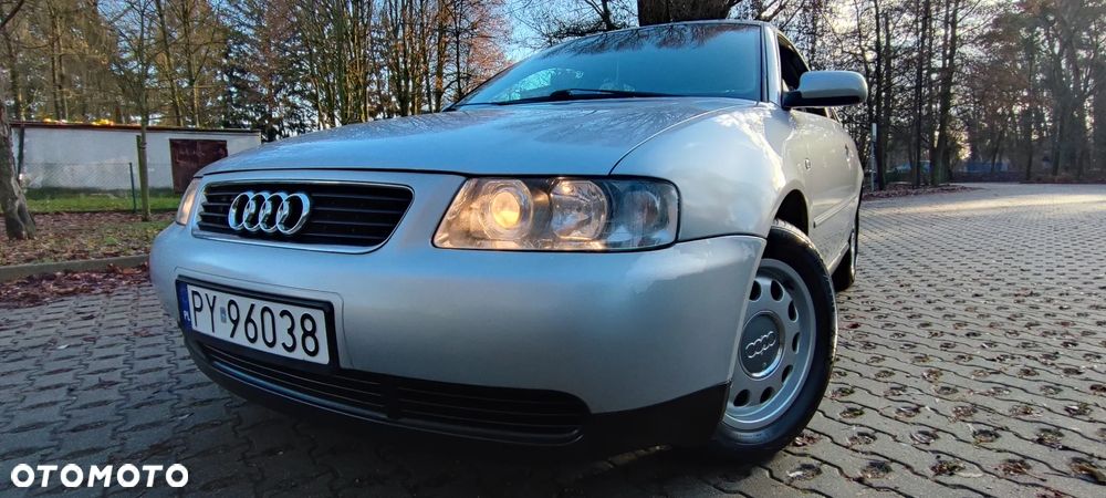 Audi A3 3-drzwiowe 1.6 Ambiente - 4