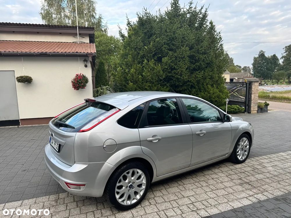 Ford Focus - 28