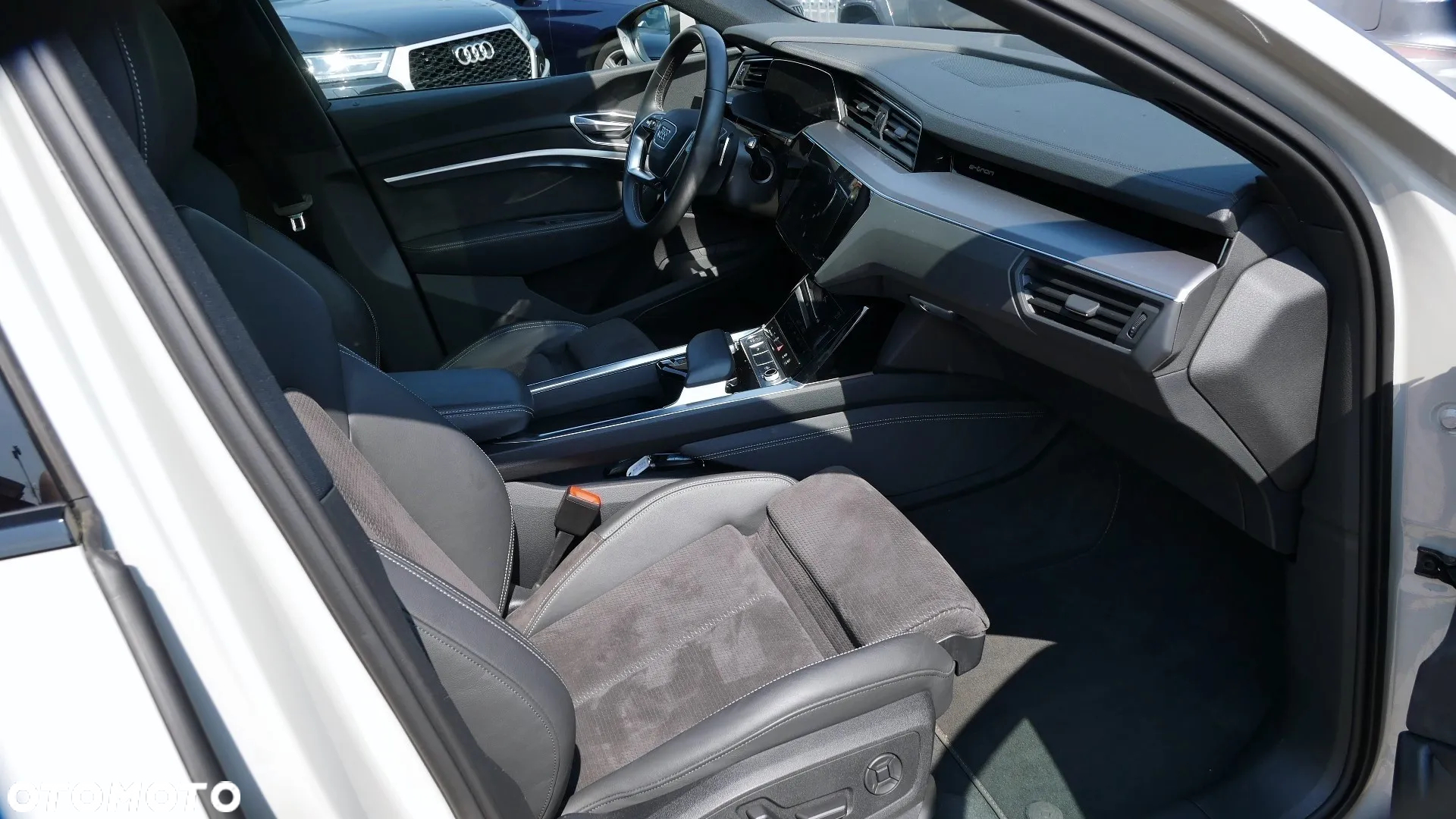 Audi e-tron 50 quattro S line - 20
