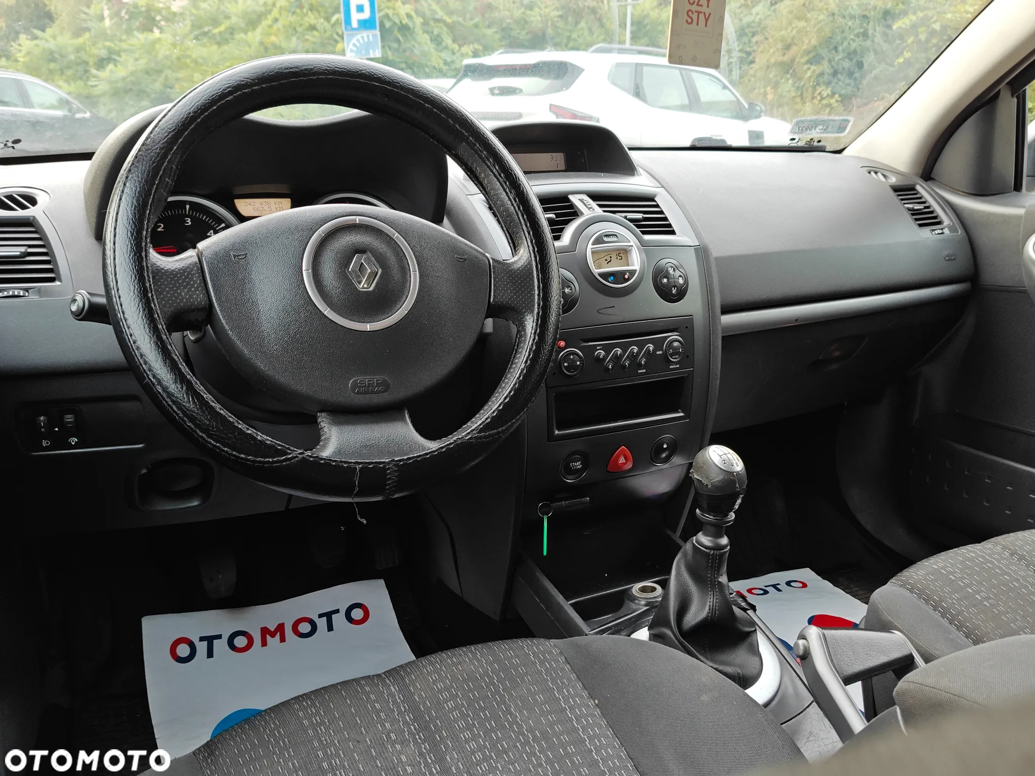 Renault Megane II 1.9 dCi Confort Authentique - 6