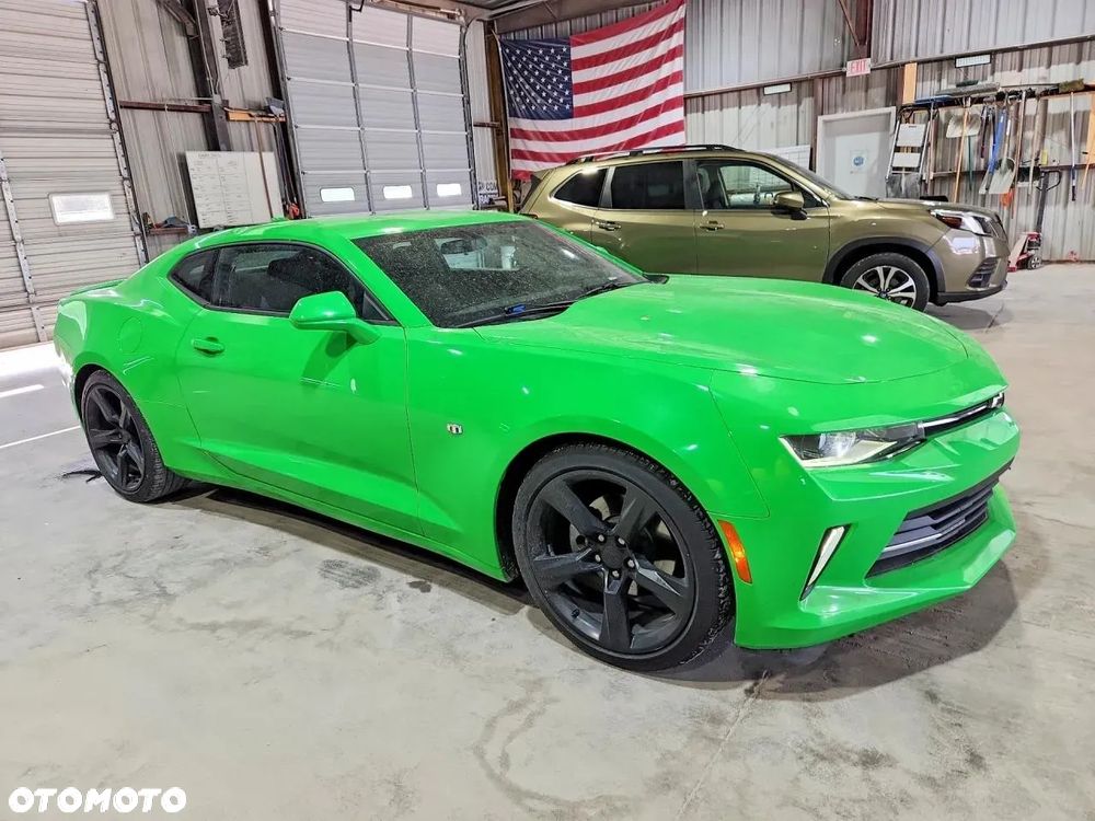 Chevrolet Camaro - 2