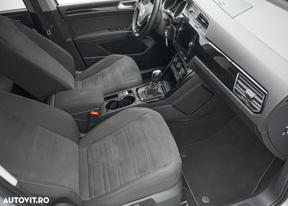Volkswagen Touran 2.0 TDI EVO DSG Comfortline - 13