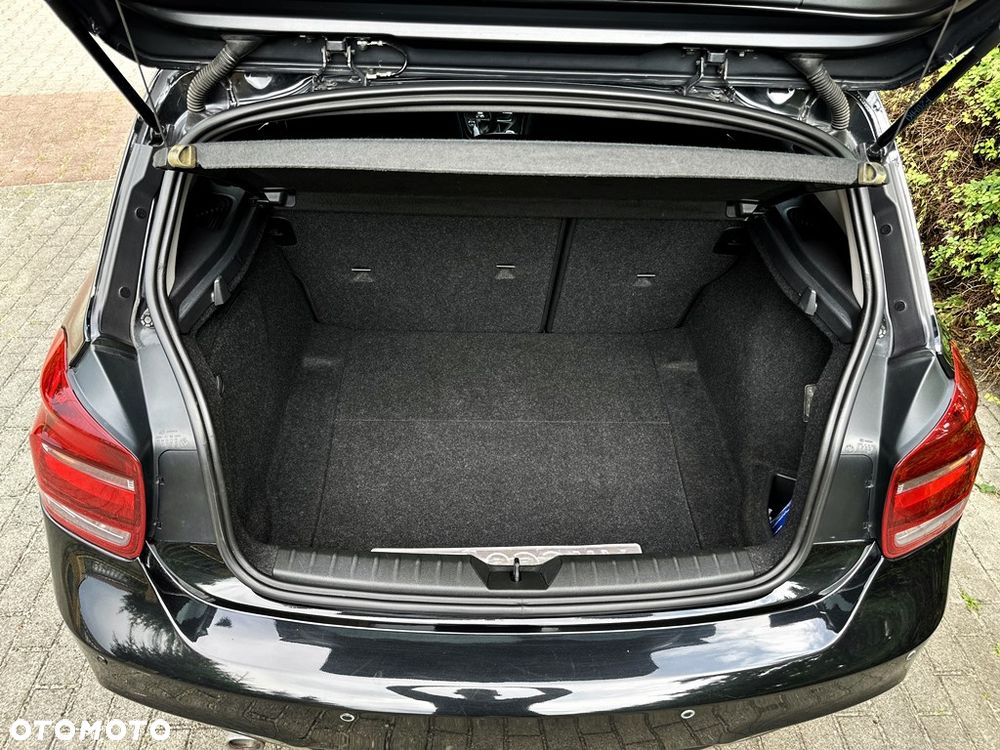 BMW Seria 1 118d Sport Line - 18