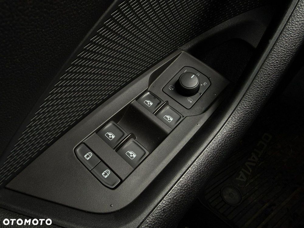 Skoda Octavia 1.5 TSI GPF ACT Style - 23