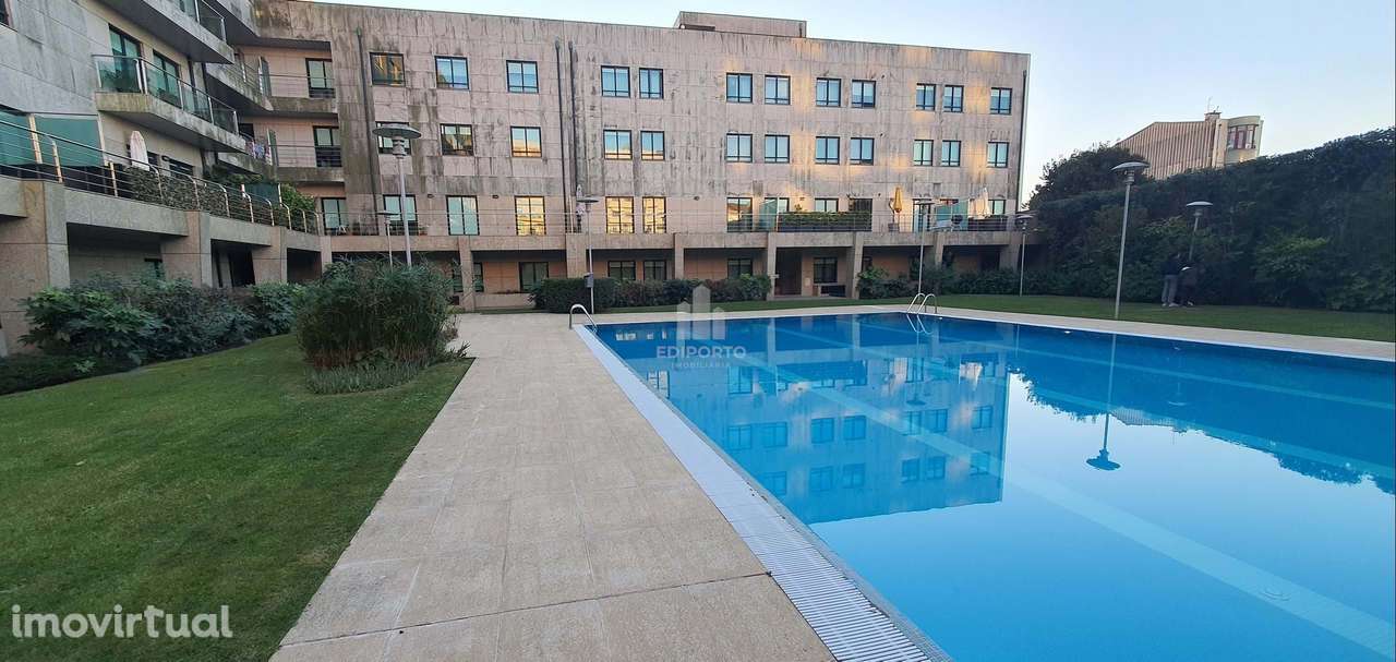 Apartamento T3  junto à Av. da República e perto do Metro de Santo Oví - Grande imagem: 5/28