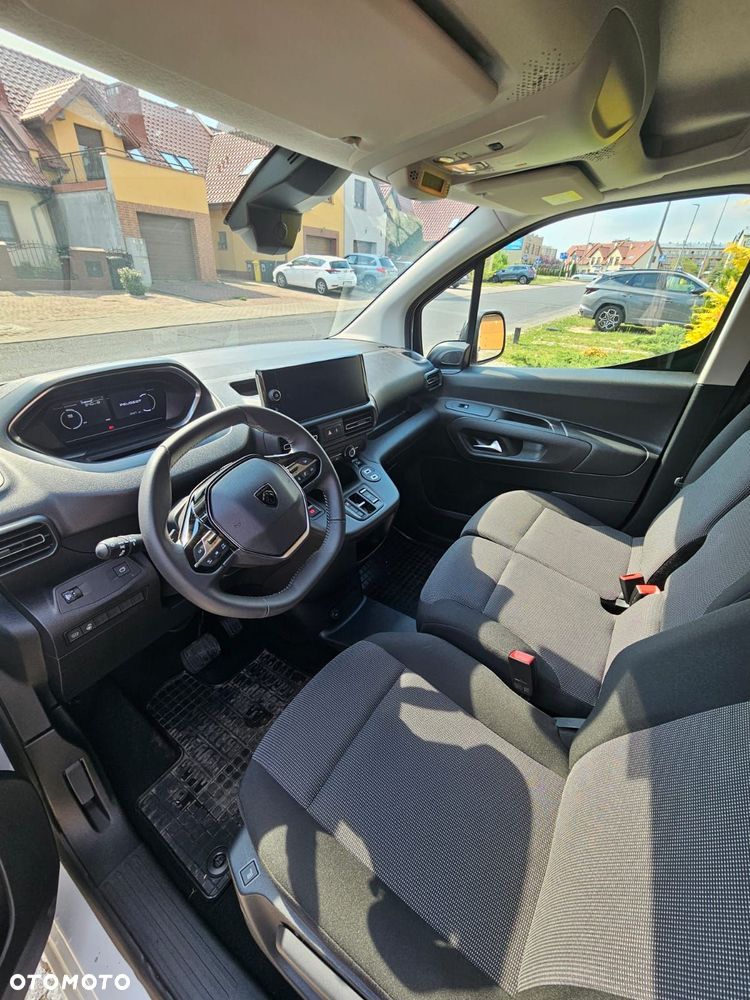 Peugeot Partner - 8