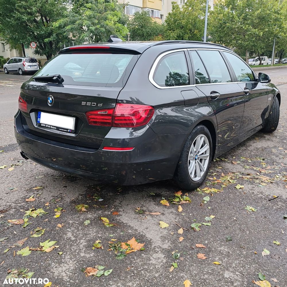 BMW Seria 5 520d AT - 4