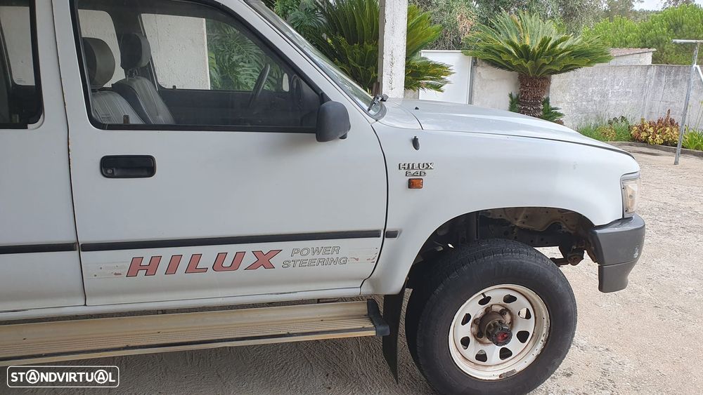 Toyota Hilux 2.4 D LN105LP C. Dupla - 6