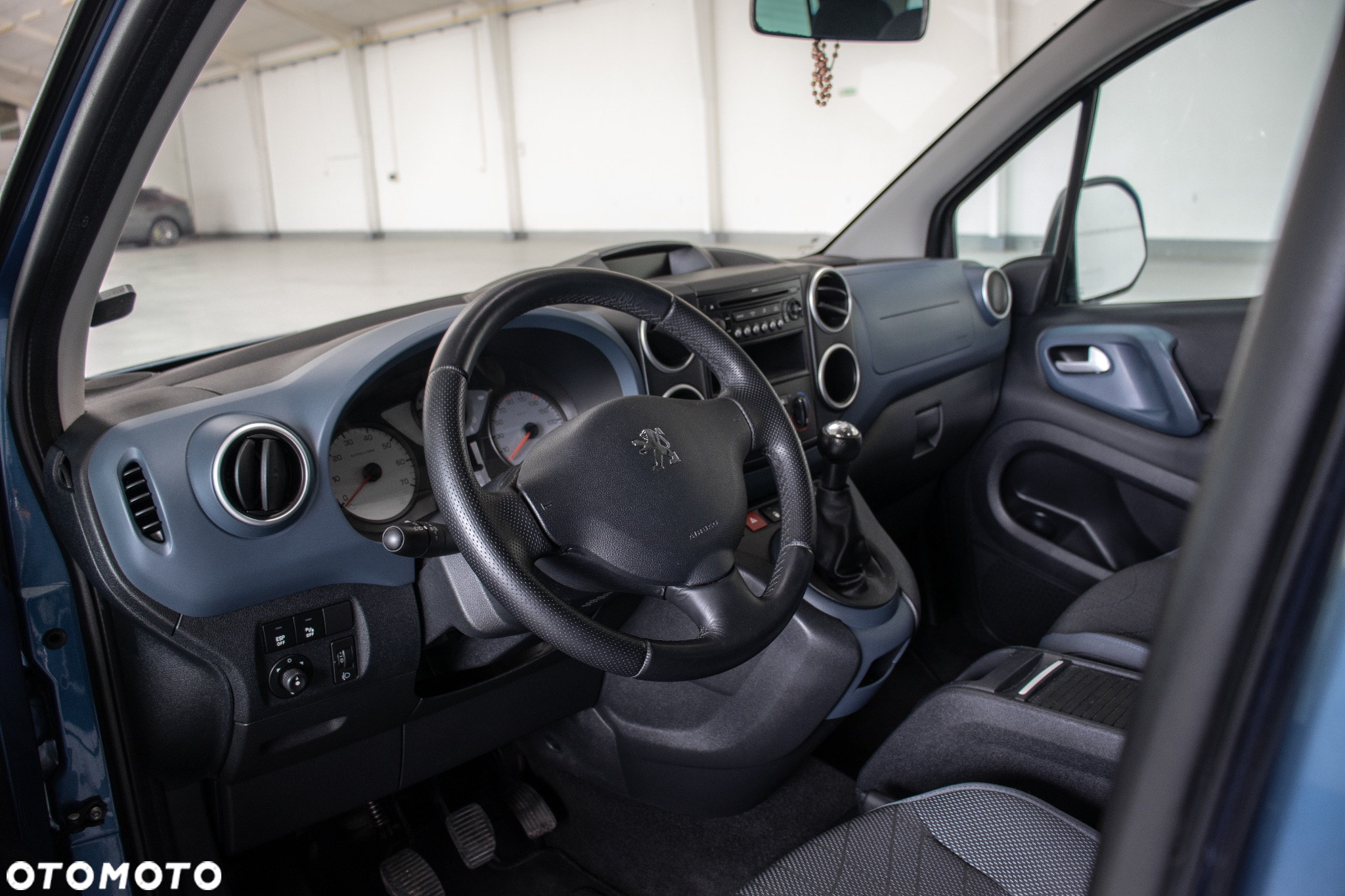 Peugeot Partner - 8