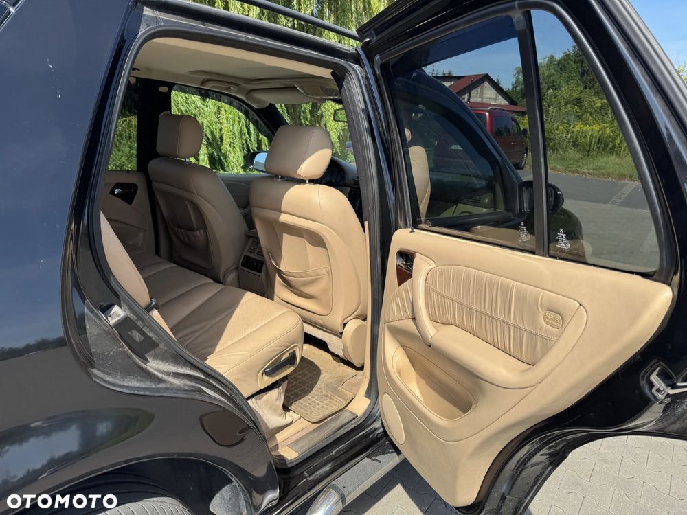 Mercedes-Benz ML 400 CDI - 14