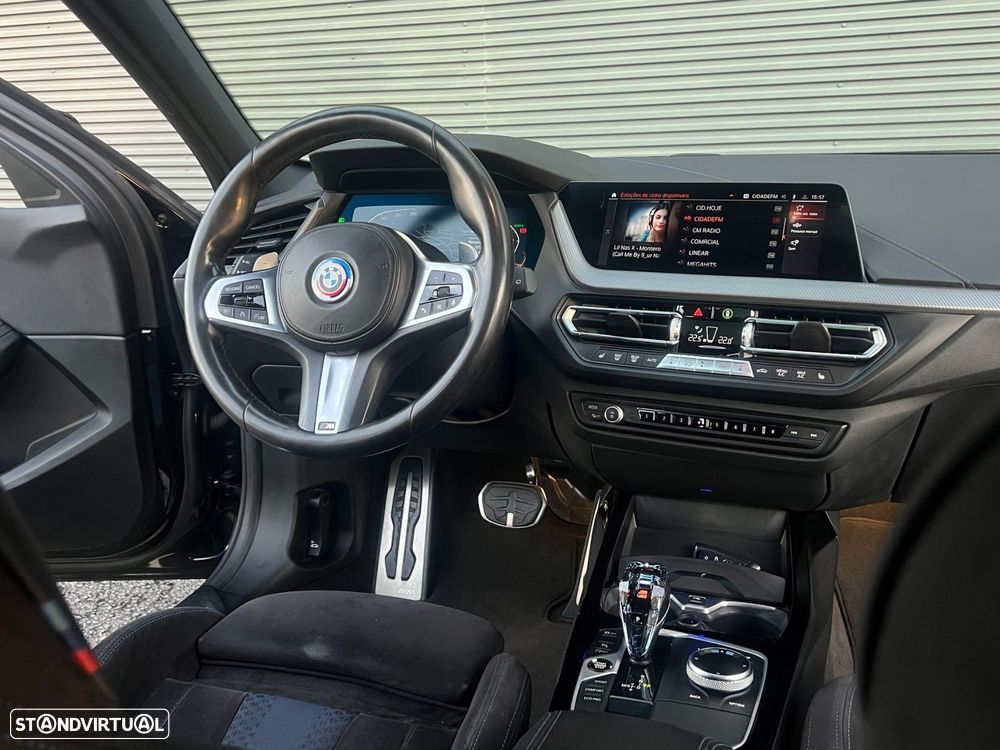 BMW 118 d Pack M Auto - 11