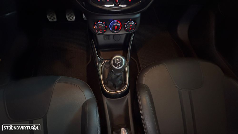 Opel Adam 1.2 Glam - 11