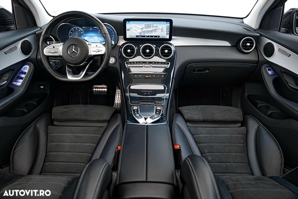 Mercedes-Benz GLC - 12