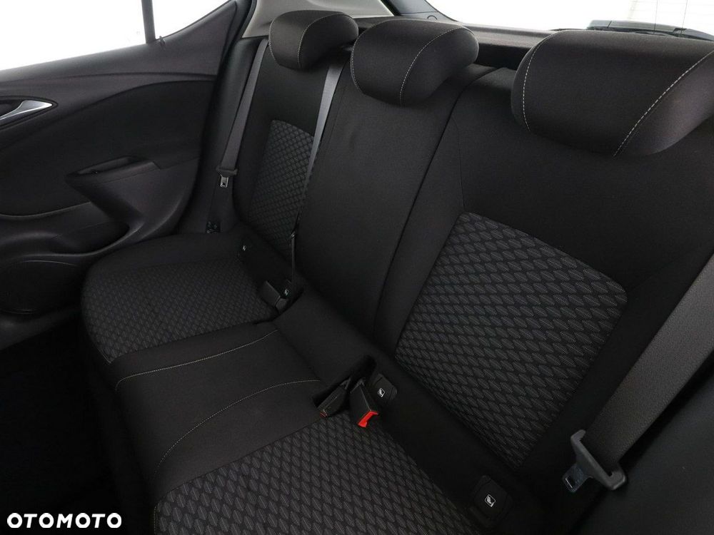 Opel Astra 1.6 D (CDTI) Business - 18