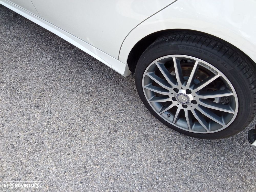 Mercedes-Benz A 180 CDI BE AMG Line - 7