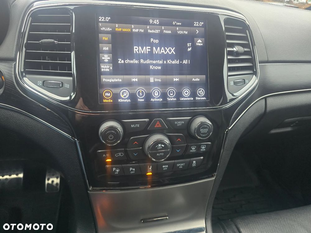 Jeep Grand Cherokee 5.7 V8 HEMI Overland Summit - 10