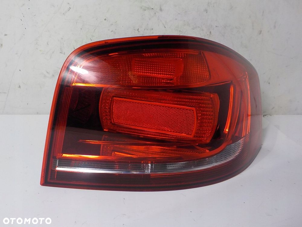 AUDI A3 II 8P LIFT LAMPA PRAWA TYŁ TYLNA 3D UK - 1