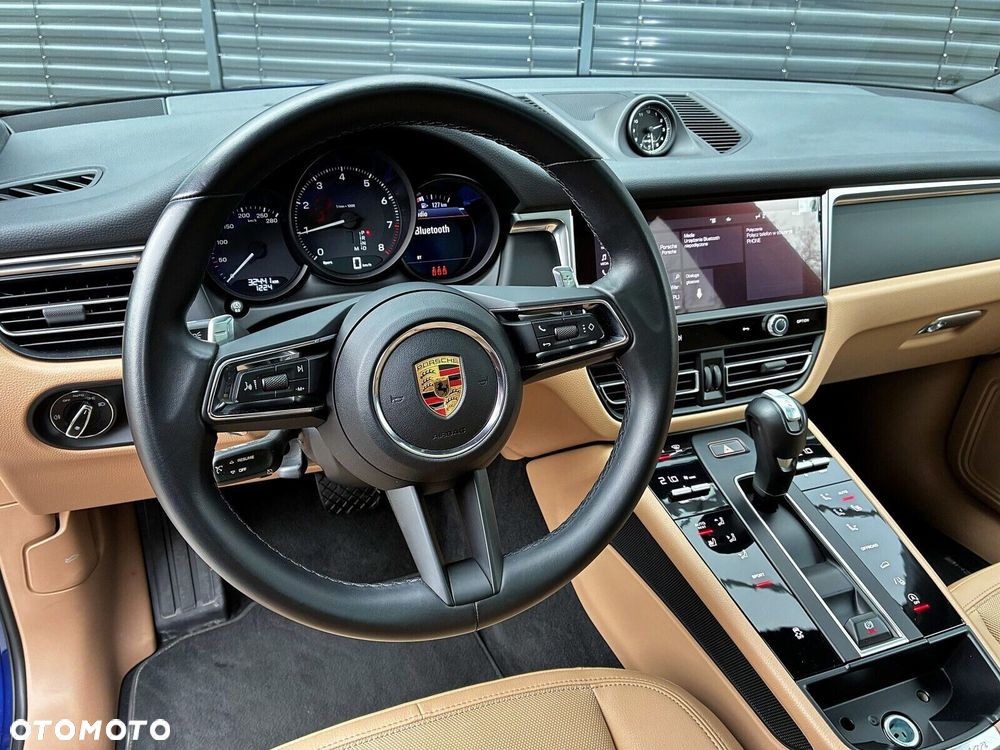 Porsche Macan - 13