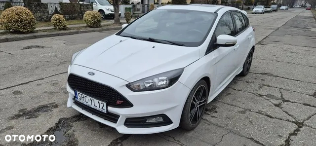 Ford Focus 2.0 EcoBoost ST - 3
