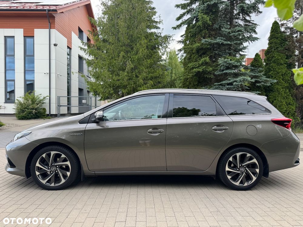 Toyota Auris Hybrid 135 Premium - 7