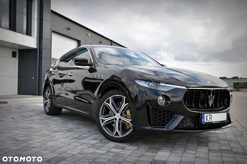Maserati Levante S Q4 - 4