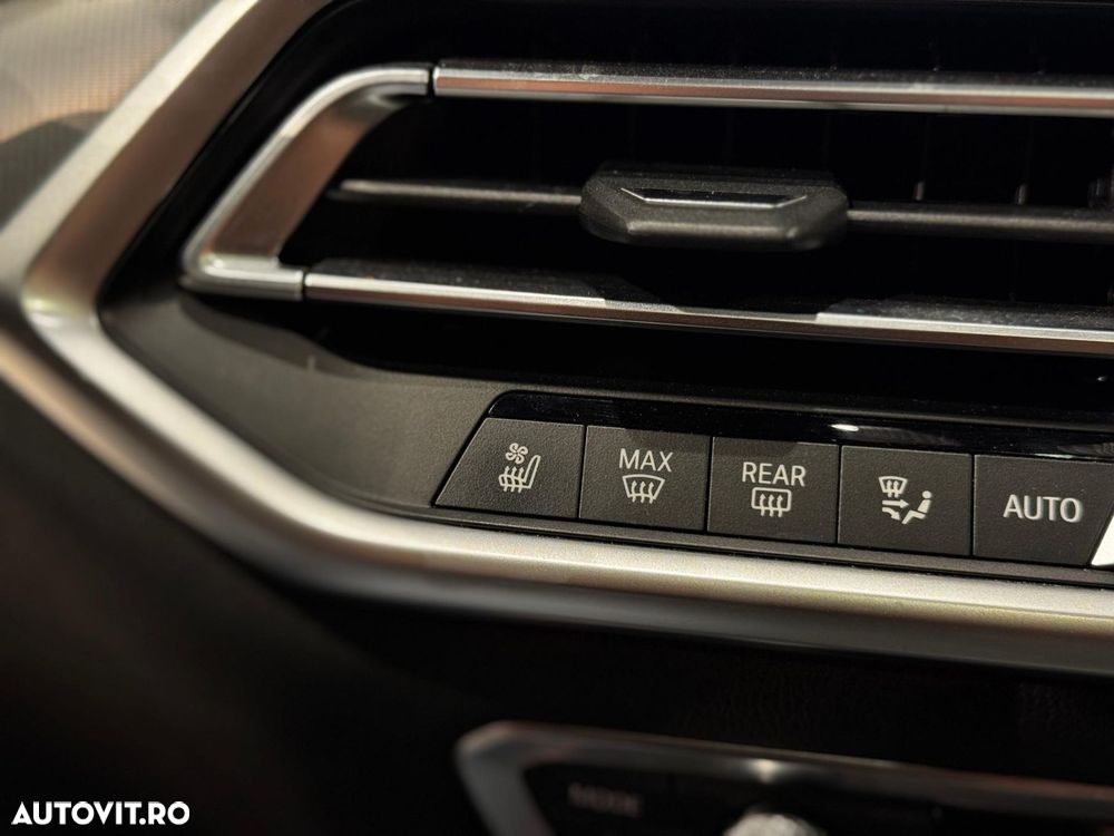 BMW X5 xDrive40i - 38
