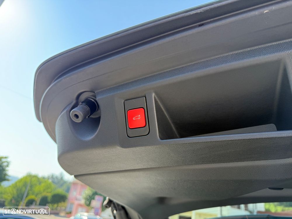 Peugeot 308 SW 1.2 PureTech GT Pack EAT8 - 15