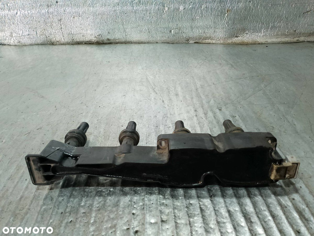 CEWKA ZAPŁONOWA PEUGEOT 307 GN10319 1.6 16V - 5