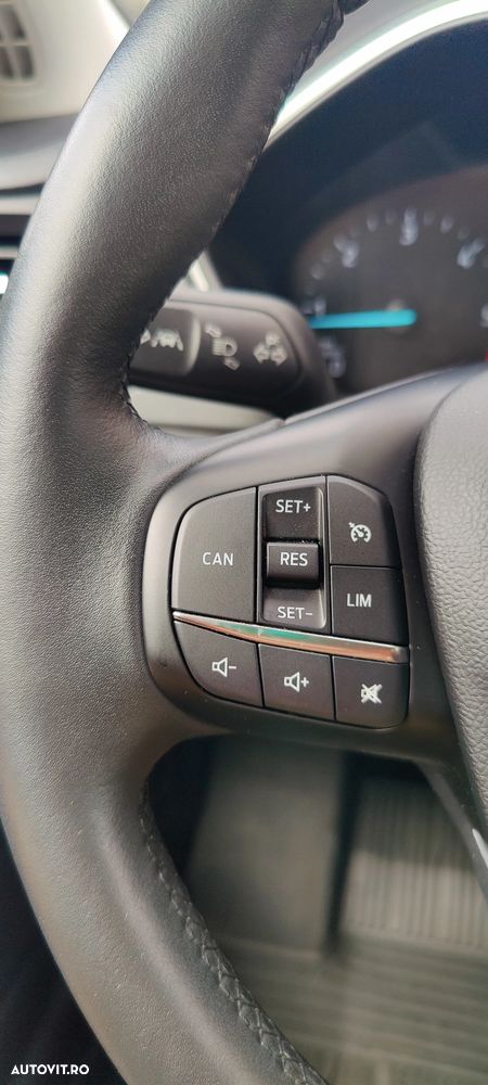 Ford Focus 1.5 EcoBlue Titanium - 11