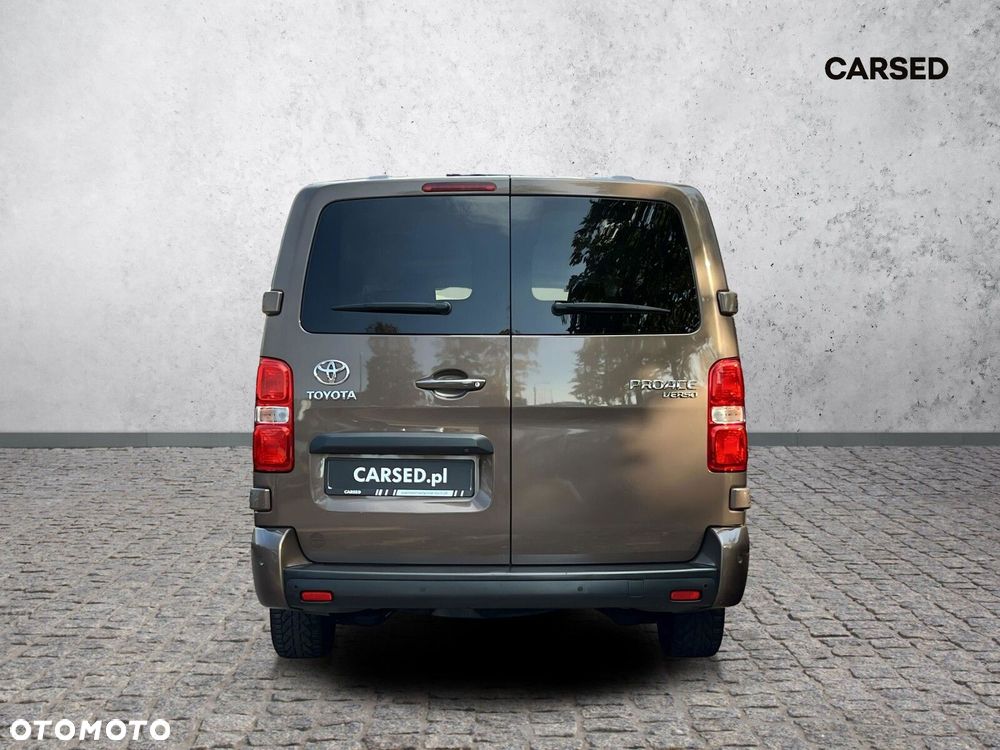 Toyota Proace Verso 2022
