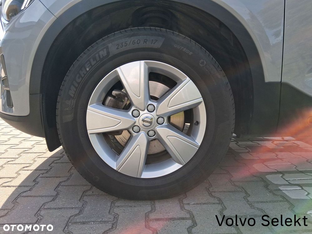 Volvo XC 40 - 25