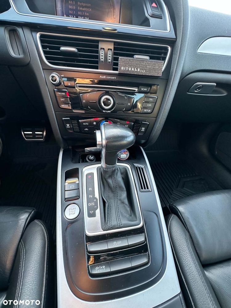 Audi A4 Limousine - 29