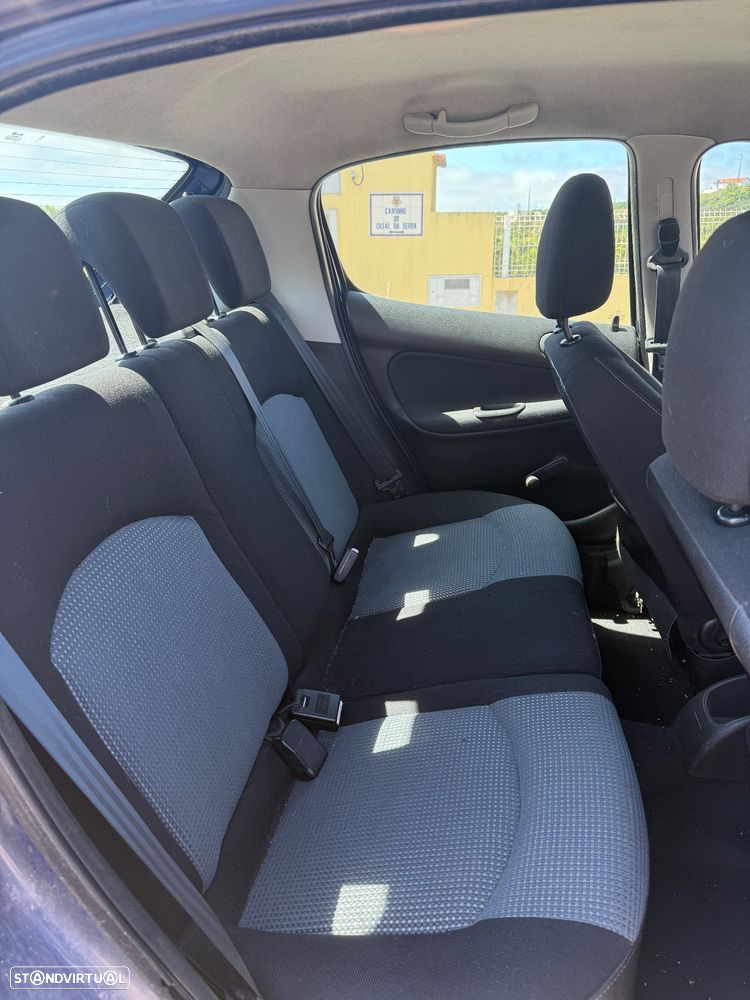 Peugeot 206 1.1 Color Line - 8