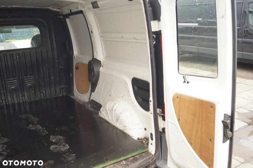 Fiat Doblo - 13