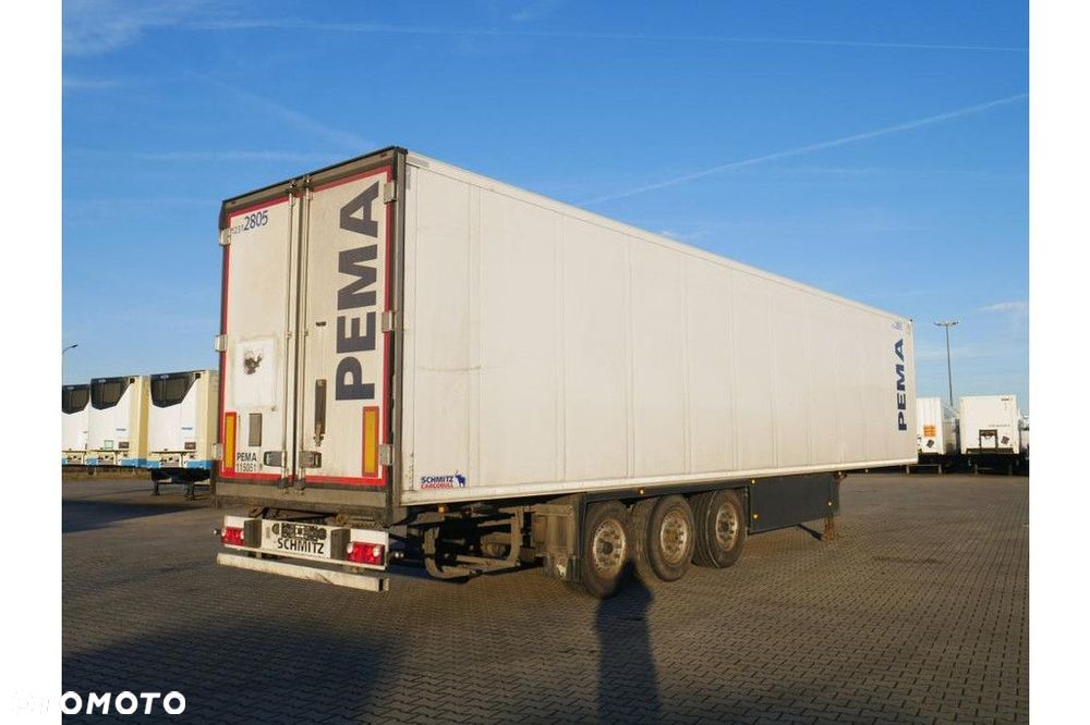 Schmitz Cargobull Trailer Reefer Flower Width & Double Stock Straight - 19