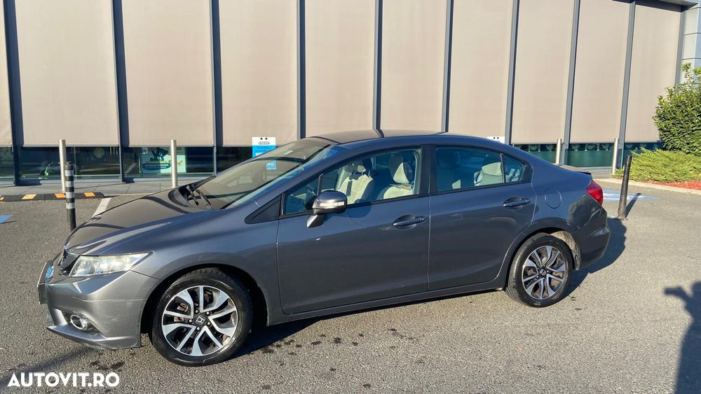 Honda Civic 2015 photo 4