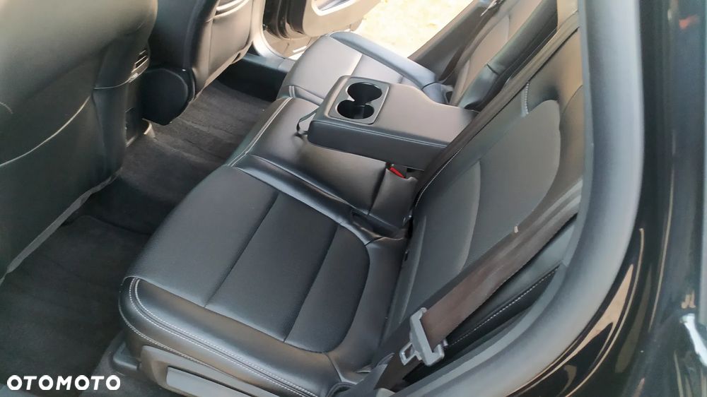 Ford Kuga 2.0 EcoBoost 4x4 Titanium - 35