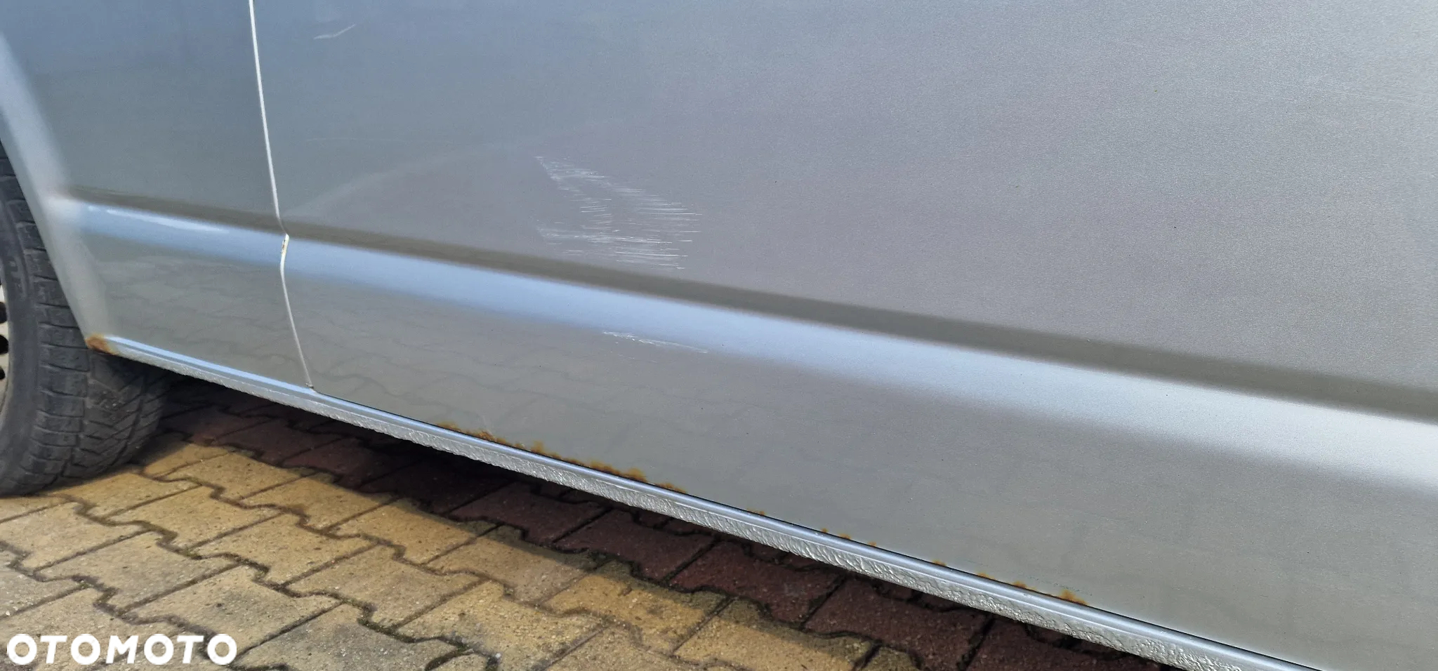Volkswagen Caravelle - 17